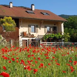  Hébergement de vacances Entredigue