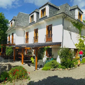 Logis Coquelicot Bed & Breakfast